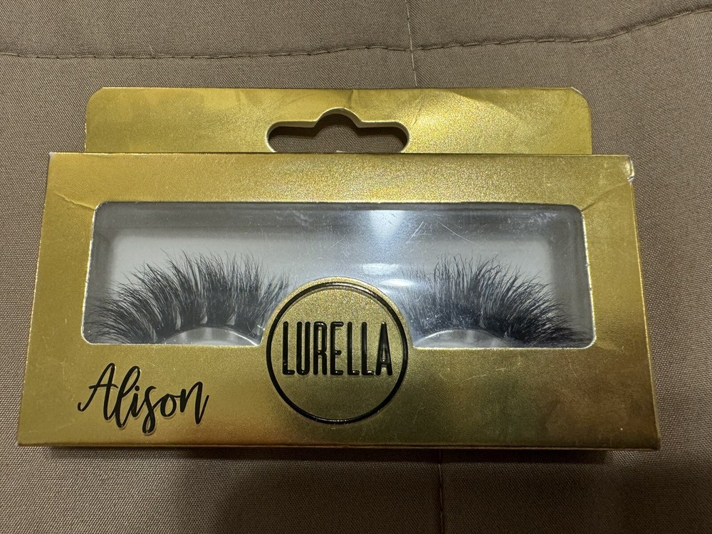 Bundle of 6 New Lurella Lashes