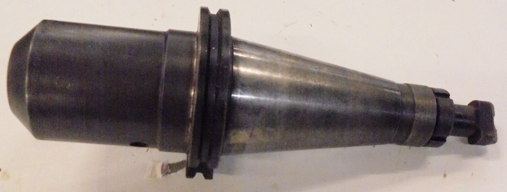 UNIVERSAL ENGINEERING, TOOL HOLDER, #4611049, 1" BORE