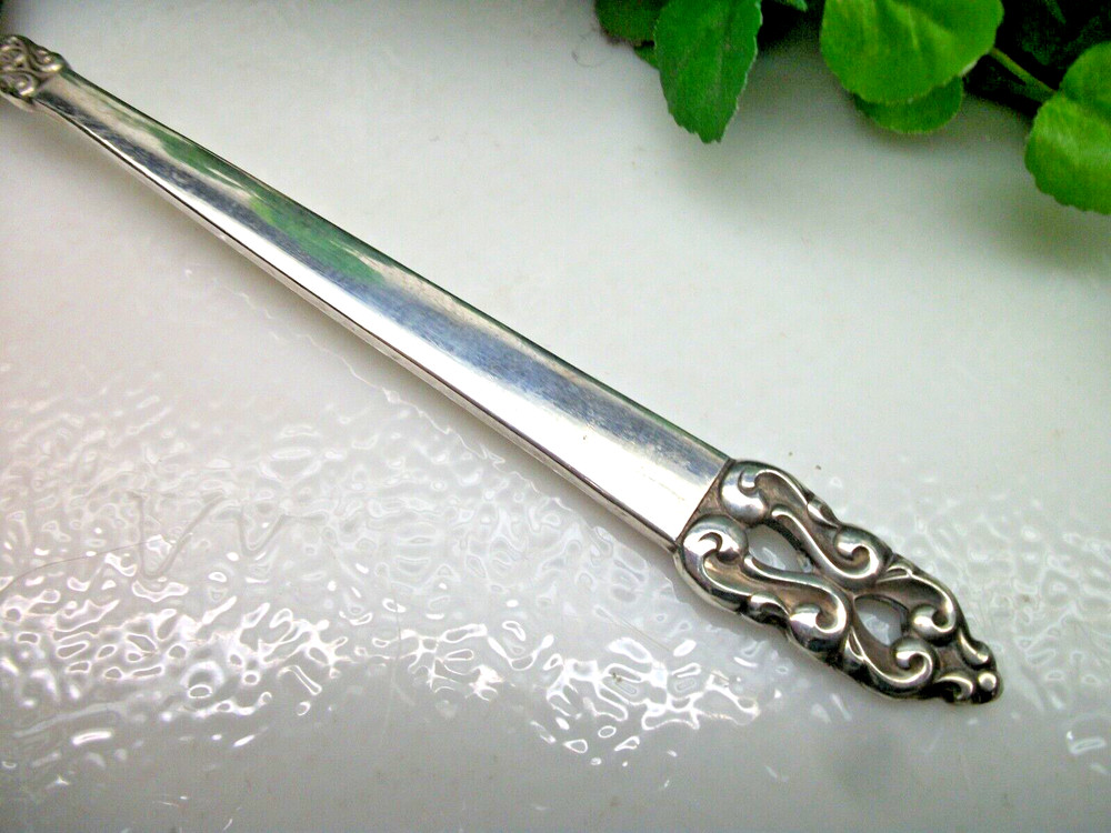 International 1847 Rogers KING FREDERIK Silverplate Solid Serving Spoon 1969