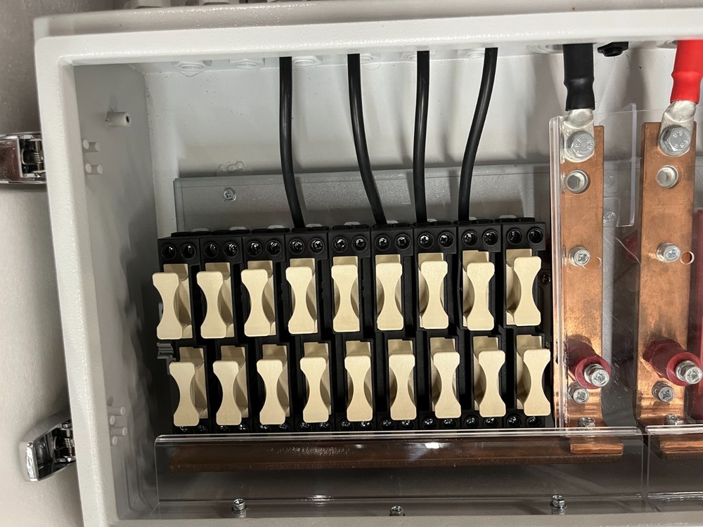 Solar PV Communication Box Combination Panel Breakout Junction Box