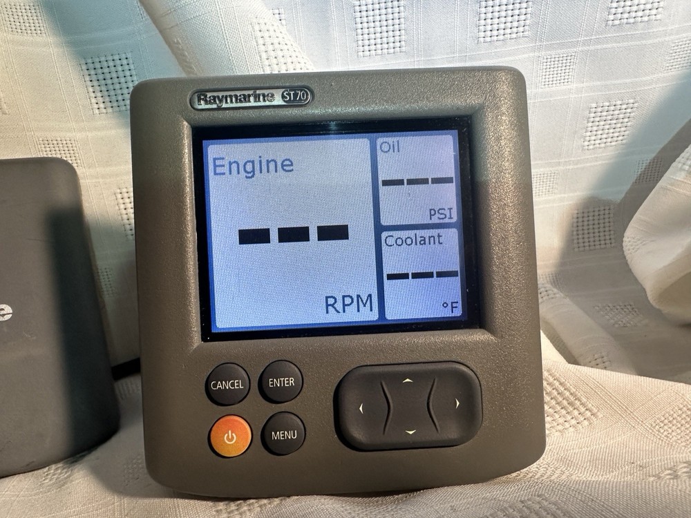 Raymarine ST70 Control Head E22105 multifunction Controller SeaTalk ST70