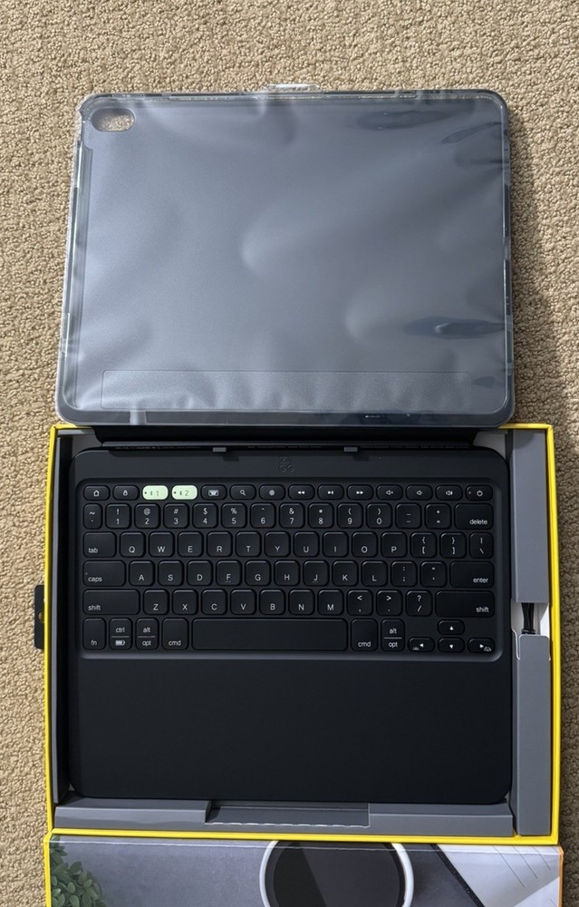 ZAGG Pro Keys 2 Apple iPad Air 13" (M2) Keyboard Case - Wireless NEW