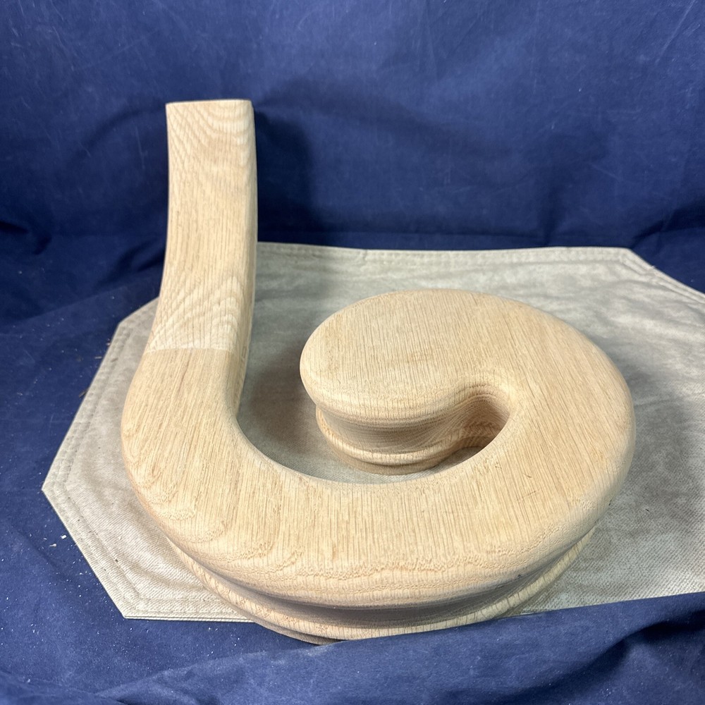 Oak - Right Hand Volute with Up Easing