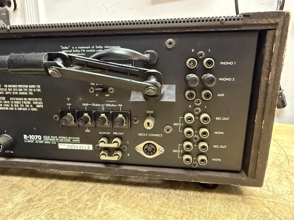 LUXMAN R-1070 STEREO RECEIVER