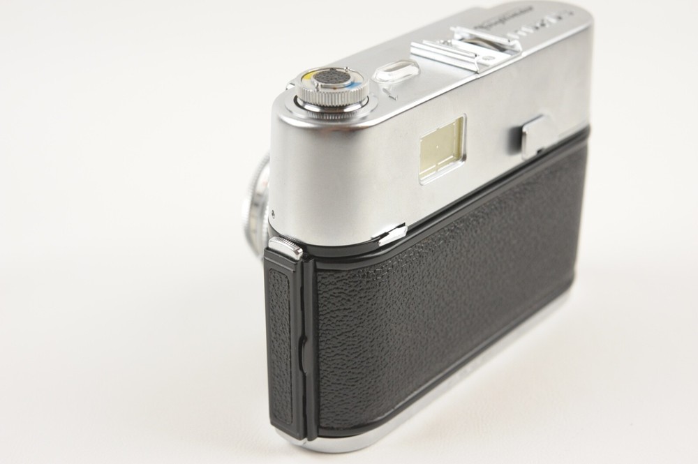 Voigtlander Vitrona 35mm Film Camera
