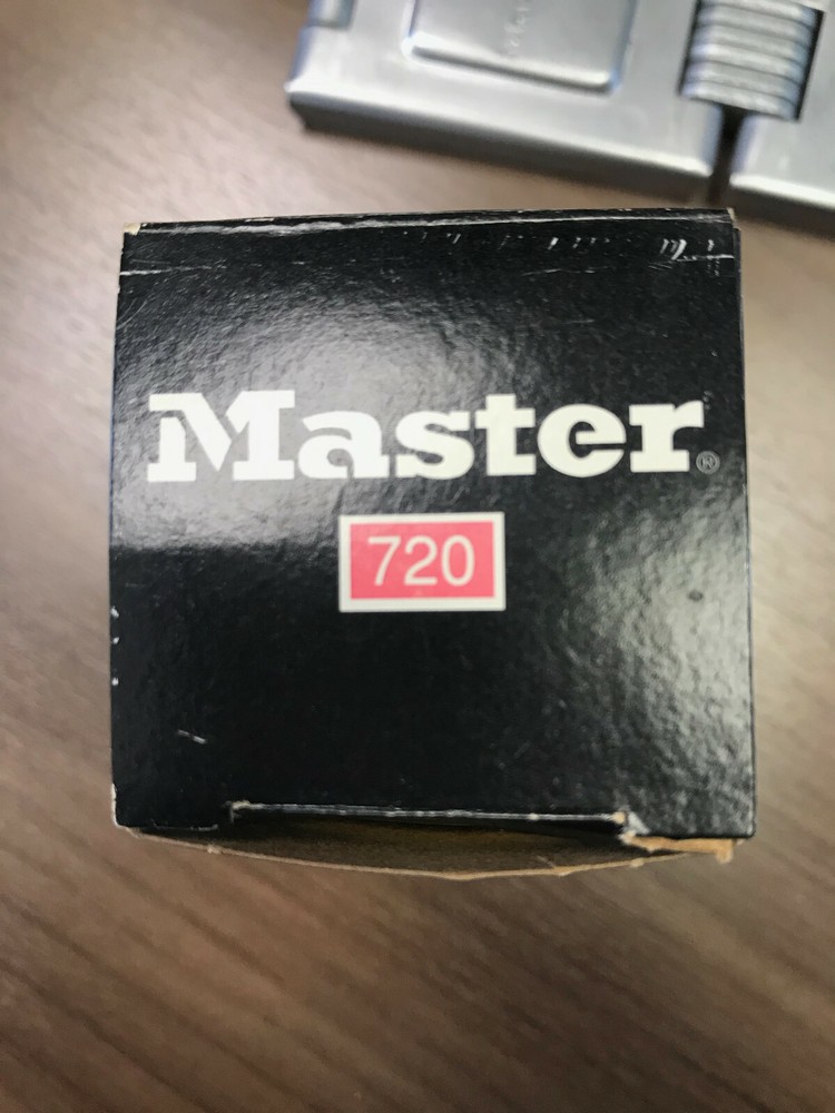 Master Lock High Security SINGLE HINGE 6-1/4"