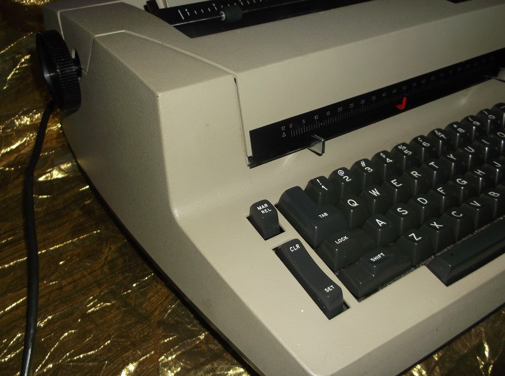 IBM Personal Self-Correcting Typewriter Serviced And Tested All Functions Work