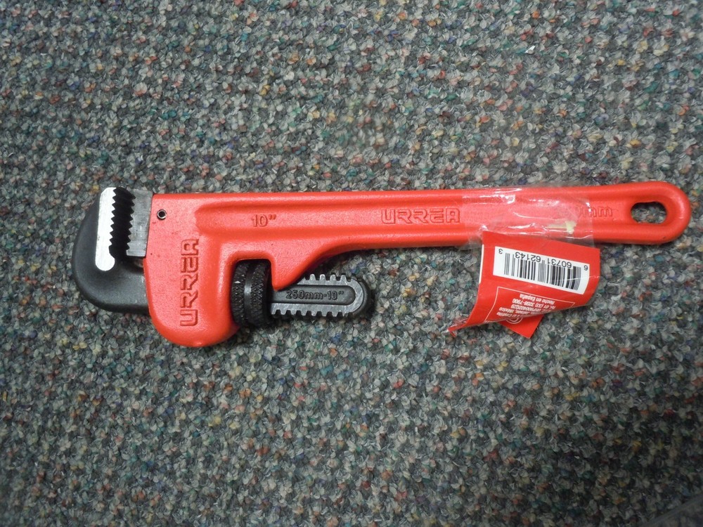 Urrea 810HD 10in. Heavy Duty Pipe Wrench