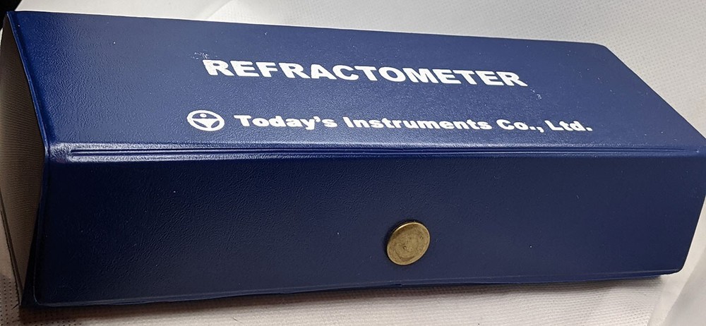 Today's Instruments Co. LTD Model Br32 Refractometer in Brix Units