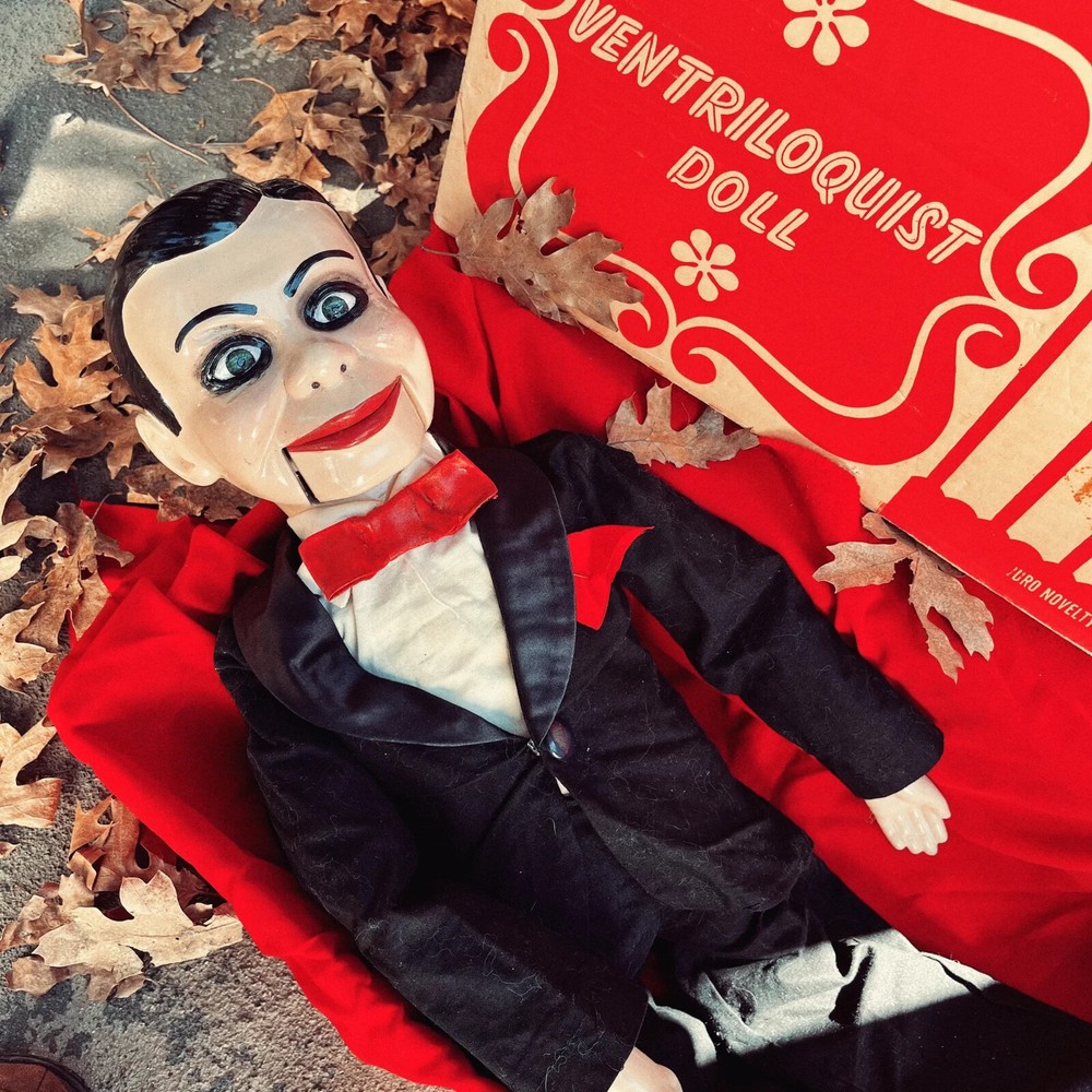 Billy Dead Silence Replica Ventriloquist Doll