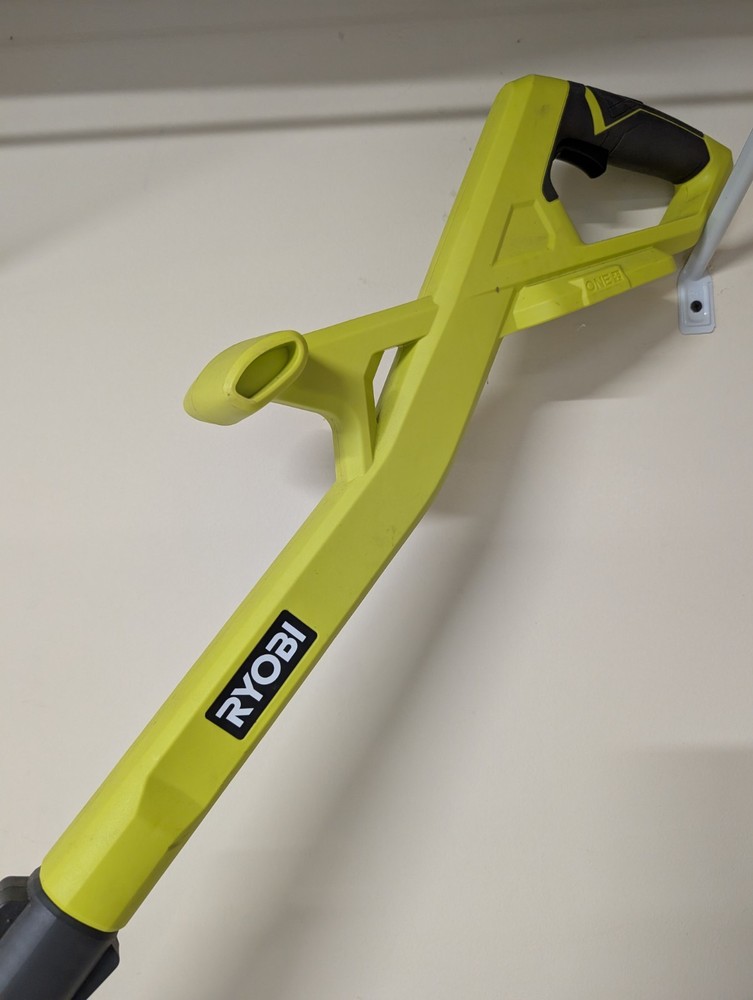 Ryobi ONE+ 18V 10in. Cordless Battery String Trimmer / Edger (Tool Only)