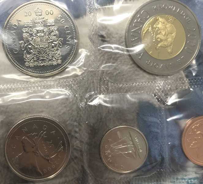 Canada 2000 Uncirculated Royal Canadian Mint Set #0238