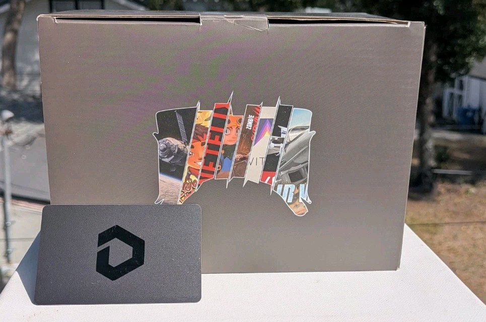 DESTEK V5 VR Headset with Bluetooth Controller