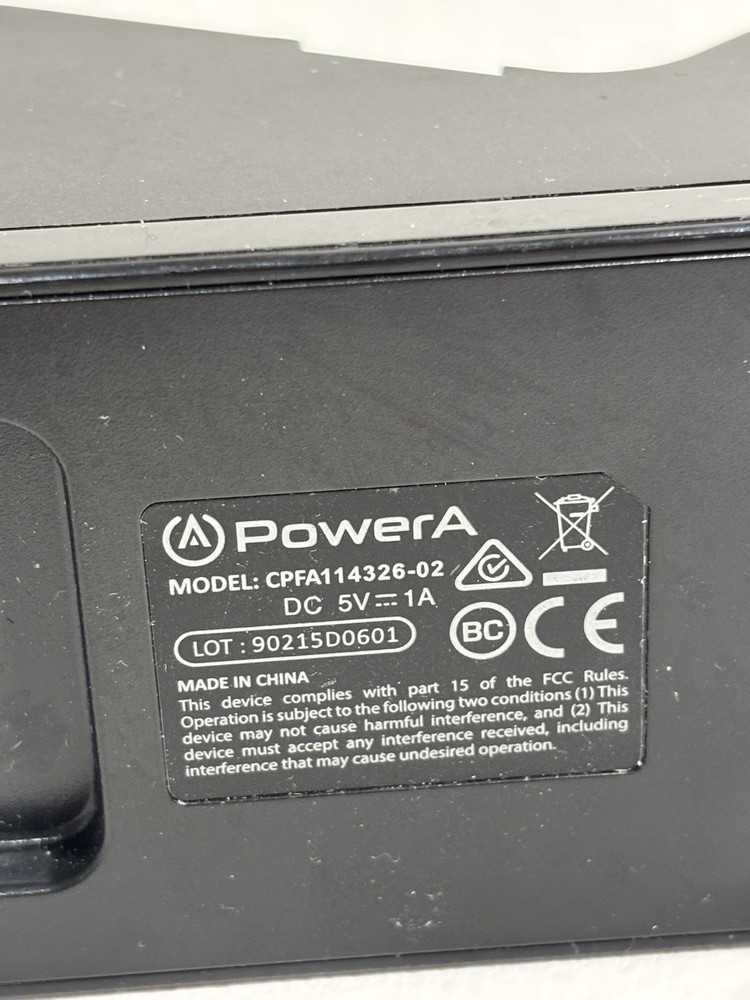 PowerA CPFA141325-02 DualShock 4 Controller Charging Station Tested Working