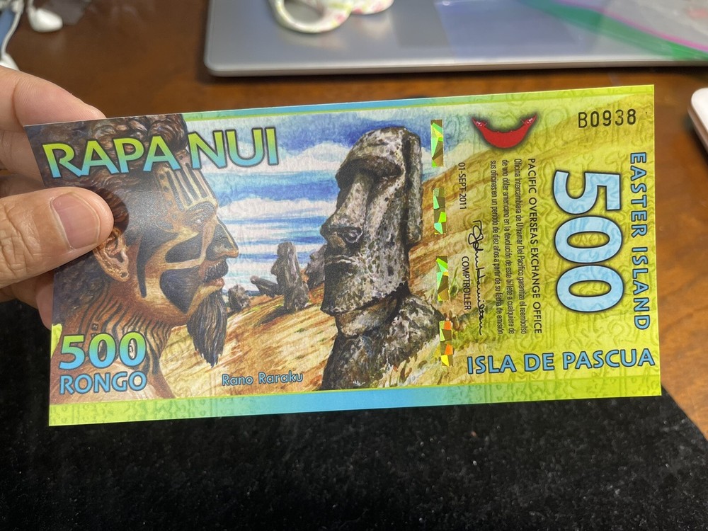 2011 Easter Islands 500 Rongo Banknote High Value