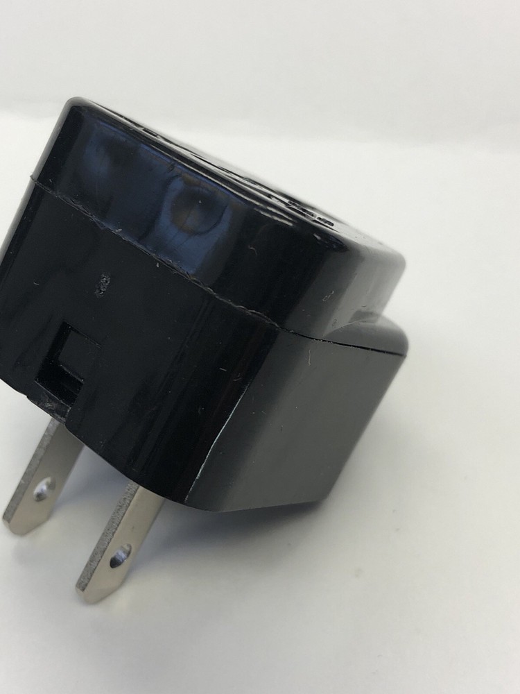 UNIVERSAL WORLDWIDE POWER PLUG ADAPTER 10AMP 250V BY-15