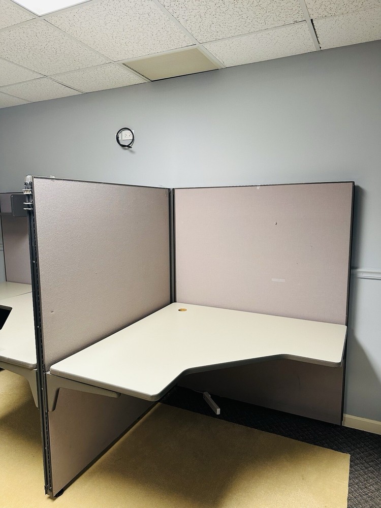 Used Grey Medium Sized Office Cubicles In Good Condition