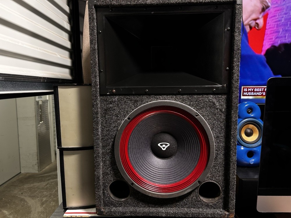 Cerwin Vega V12-B Speakers Pair