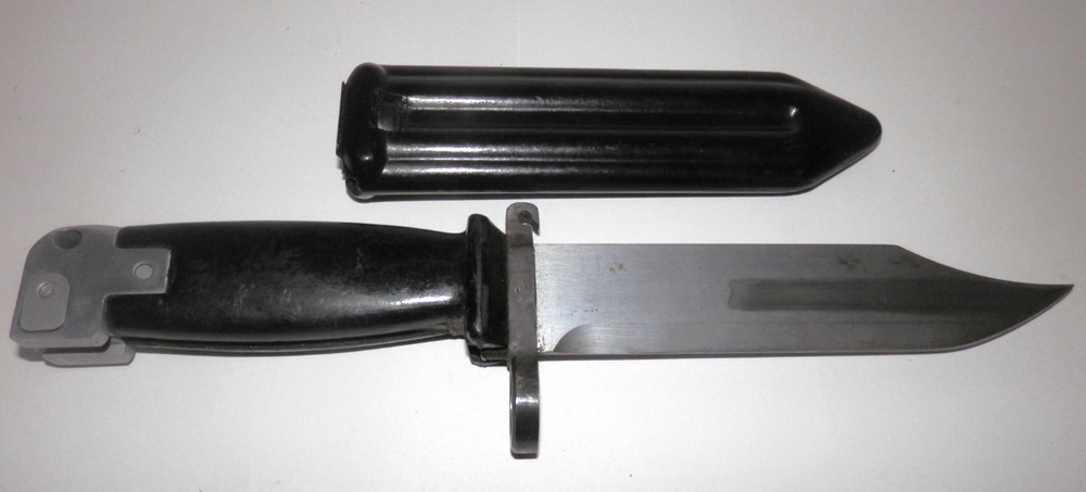 Chinese Type Bayonet Fighting Knife with Polytech Scabbard