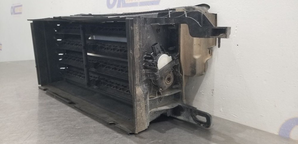 21 FORD EXPEDITION LOWER AIR SHUTTER 3.5L