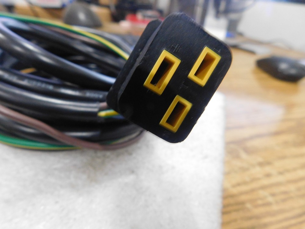 Volex Model: VAC19KS Power Cord