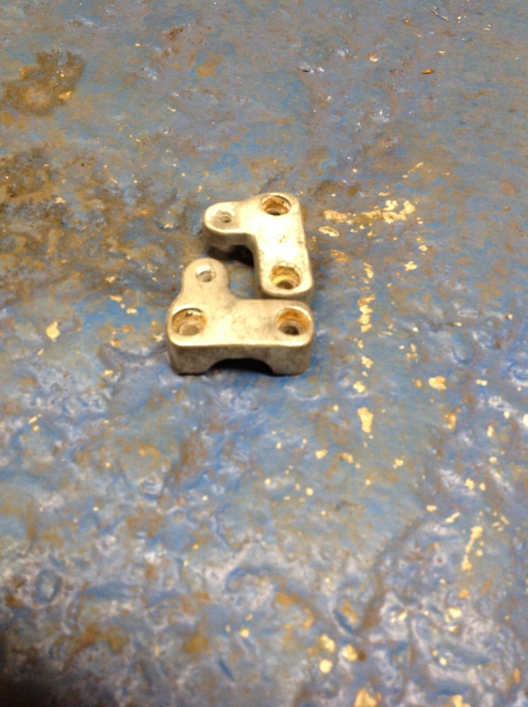 APACHE 100cc QUAD BIKE HANDLEBAR BRACKETS