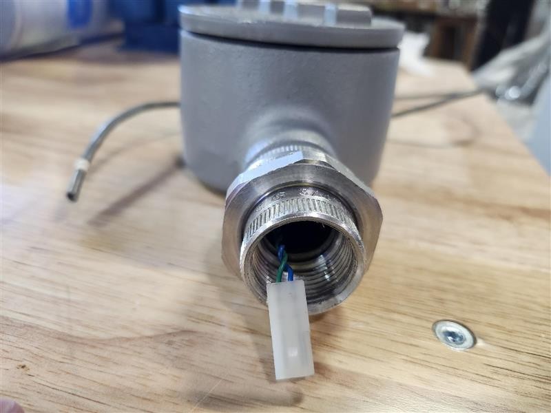 OMEGA Engineering FLSC-61 Direct Mount Signal Conditioner