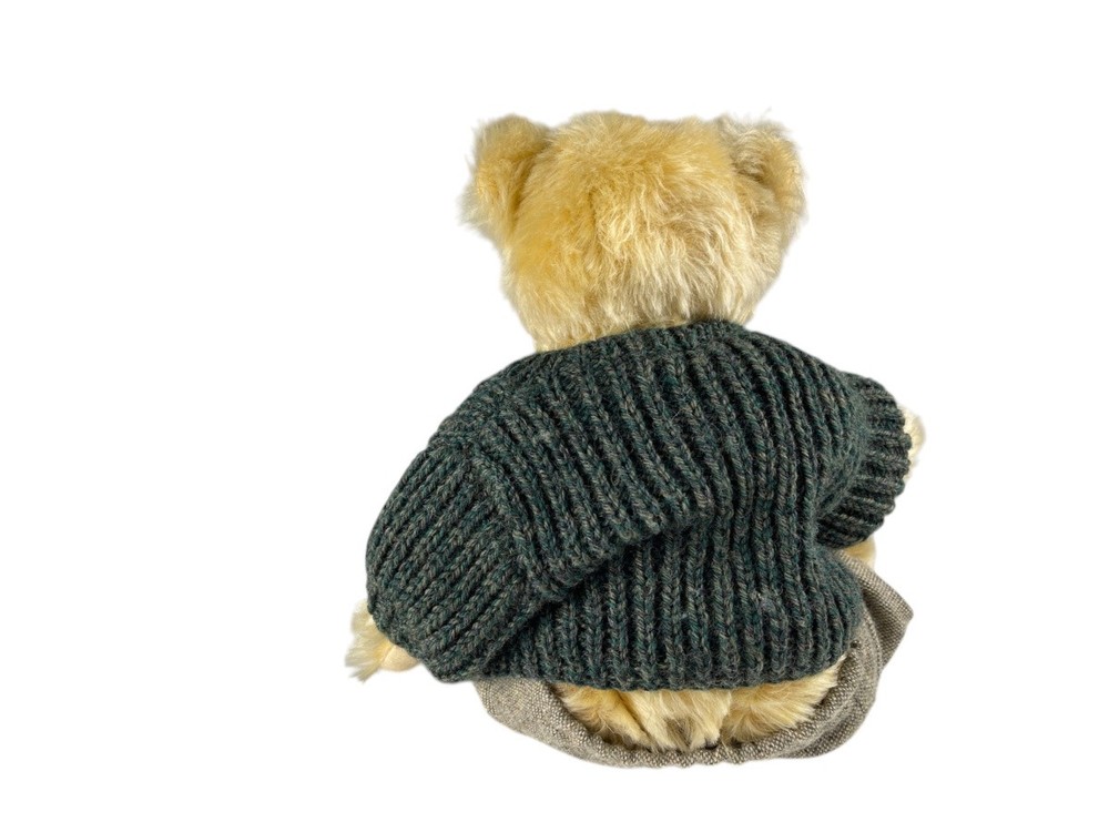 Artist Bear Teddy Bear 32cm. Excellent condition.