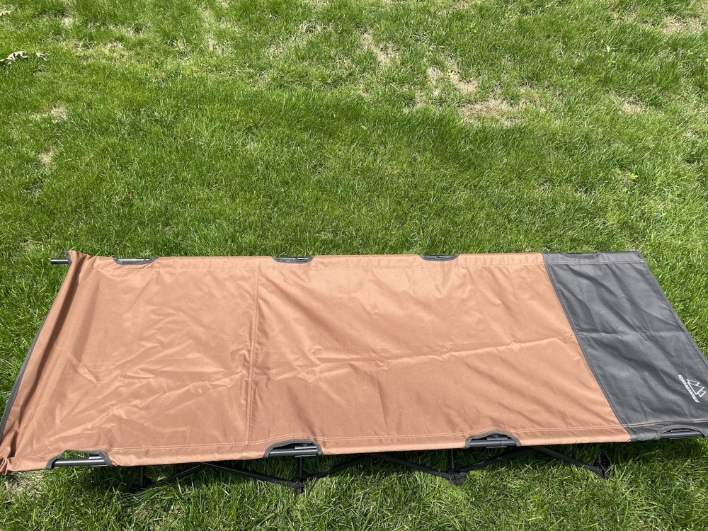 Mountain Summit Gear Horizon Folding Cot