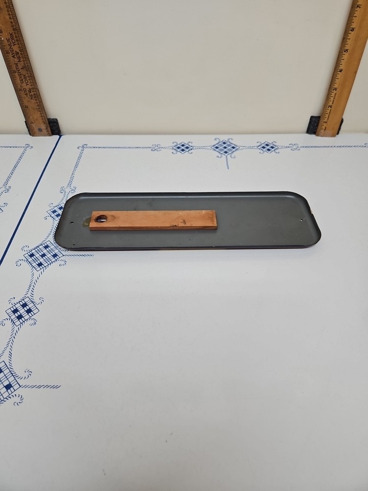 MARVELS Mild CIGARETTES WORTH CROWING ABOUT 1940s Working THERMOMETER Clean