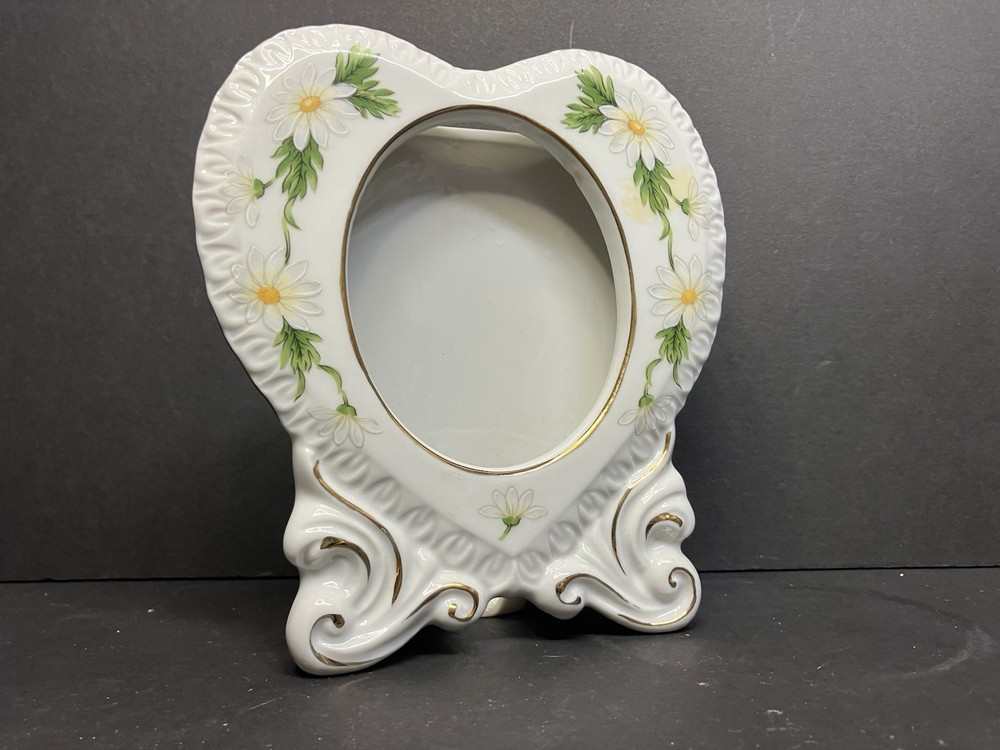 VTG Lefton Ceramic Frame Floral Heart