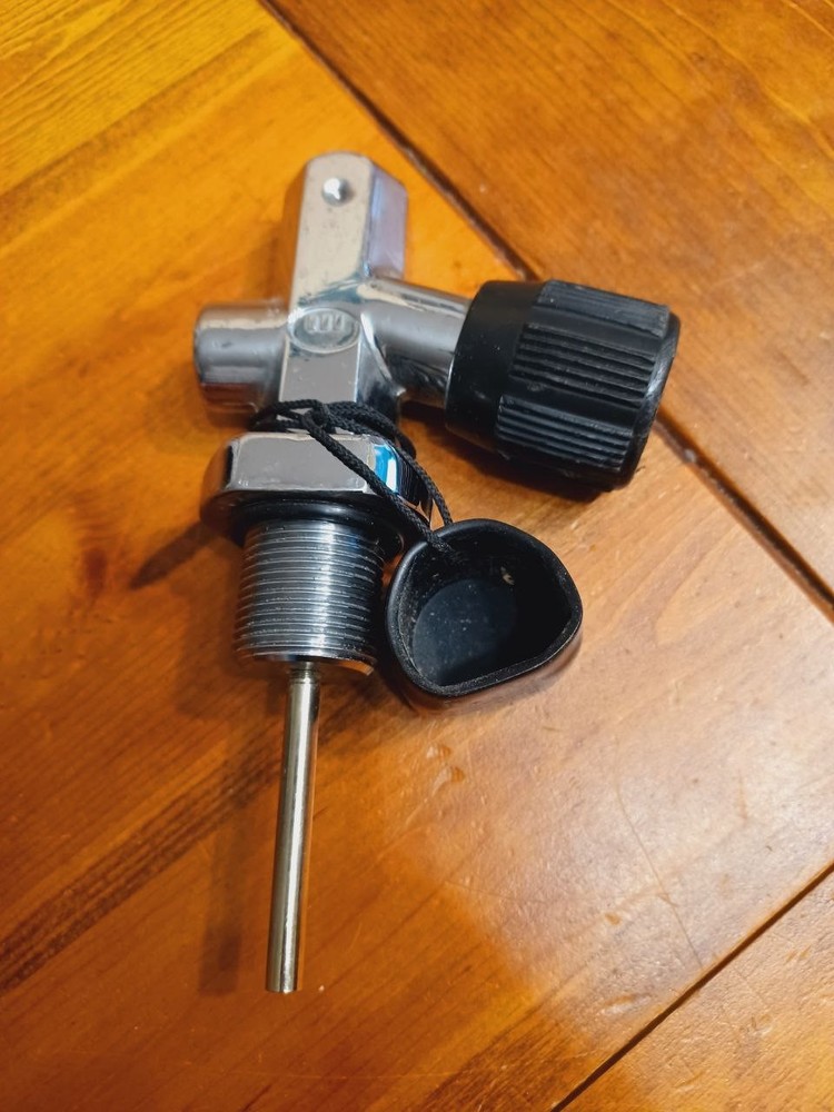 Dacor Scuba Tank K Valve - Yoke Style