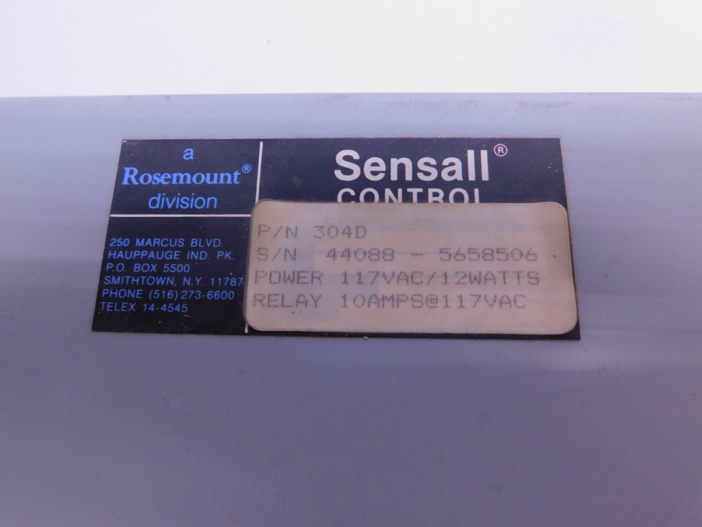 NEW Rosemount Sensall Liquid Level Controller 304D, 117 VAC, 12 Watts