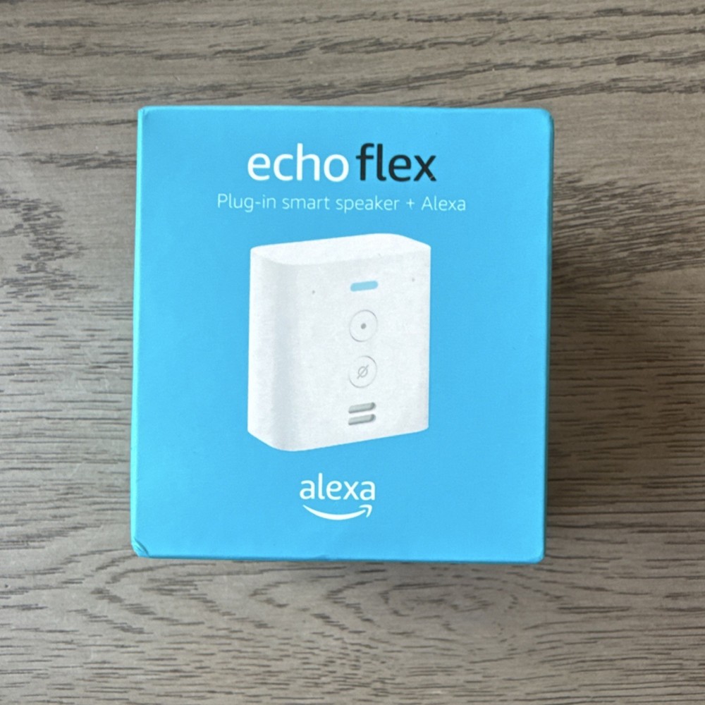 Amazon Echo Flex Smart Speaker Alexa Bluetooth WiFi USB 3.5mm White