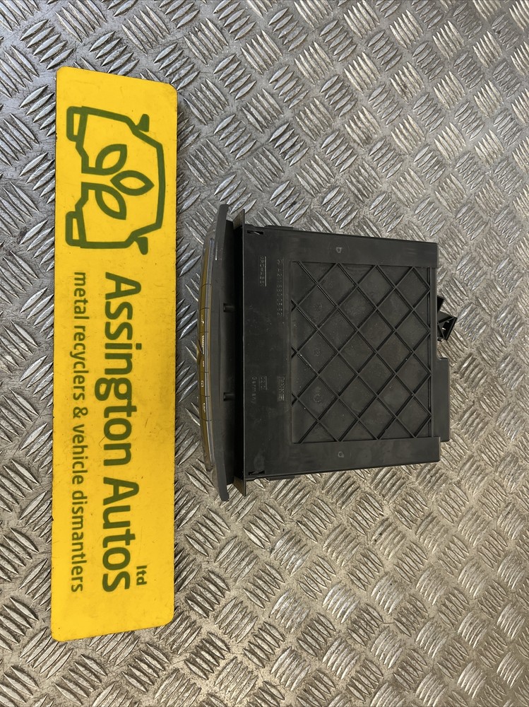 2002-06 Mercedes E-Class W211 6 CD Changer Unit + Hazard Switch Panel