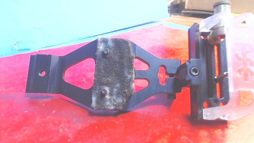 Vintage-- PSE- Archery Sight and & -Bracket-Guard