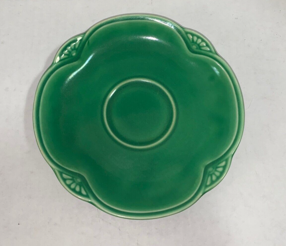 1930s Homer Laughlin Solid Green Marigold Small 6" Saucers