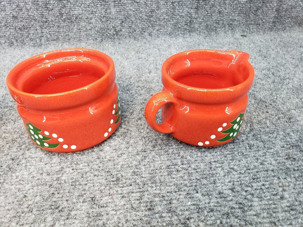Waechterbach Red Covered Sugar and Creamer Set Christmas Tree pattern