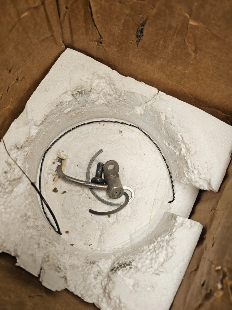 Detroit DDE A4720303317 Piston Assembly