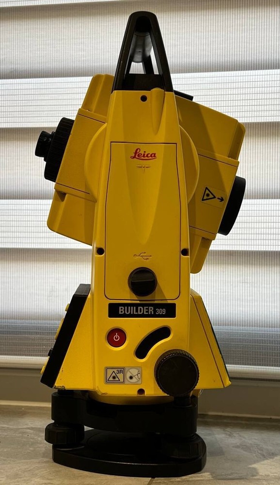 Leica Builder 309 9" Construction Total Station