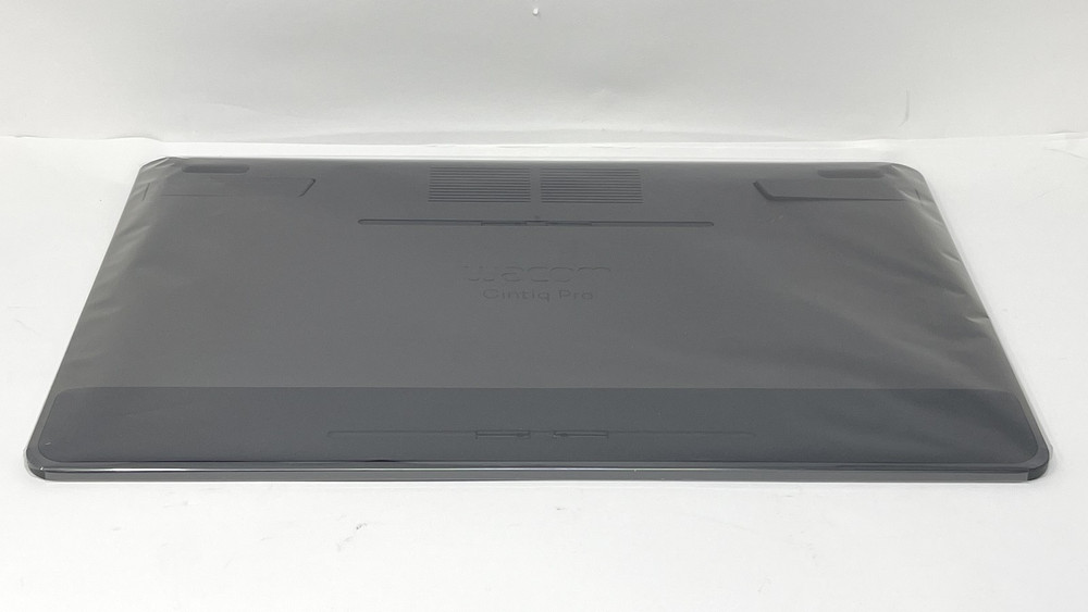 Wacom Cintiq Pro 16 Creative Pen Display DTH-1620 Good
