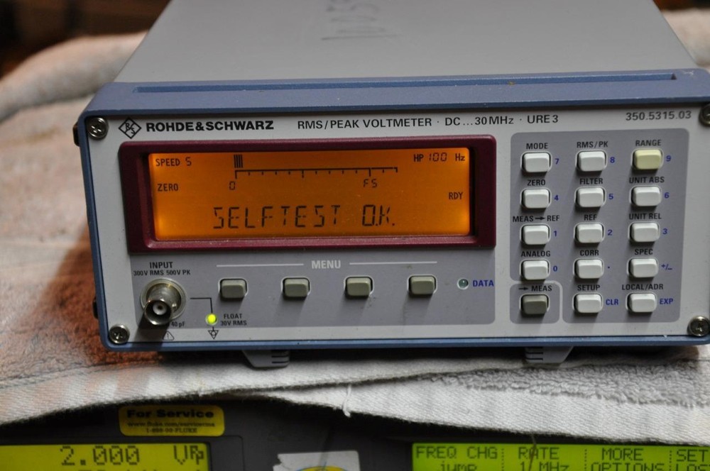 Rohde & Schwarz URE3 30 MHz RMS Voltmeter