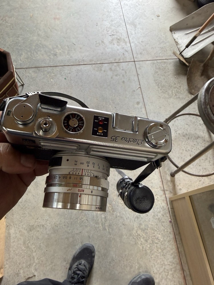 Yashica Electro 35 Rangefinder Camera Black Silver with Case