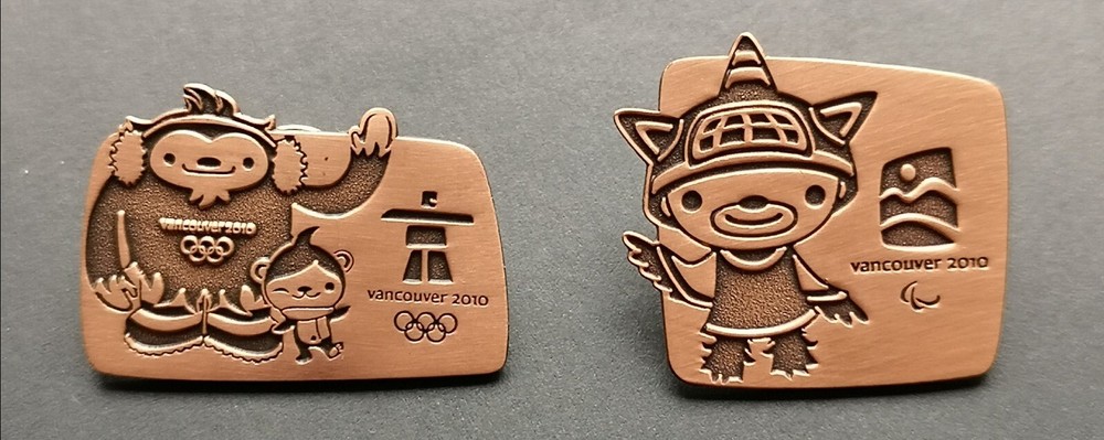 *** VANCOUVER  2010 *** BRONZE  LAPEL  PINS  ***
