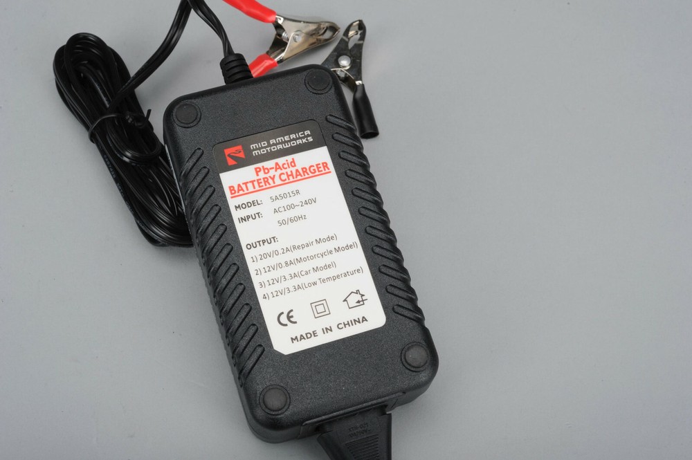 12 Volt Battery Charger with 3 Stage Charging Logic