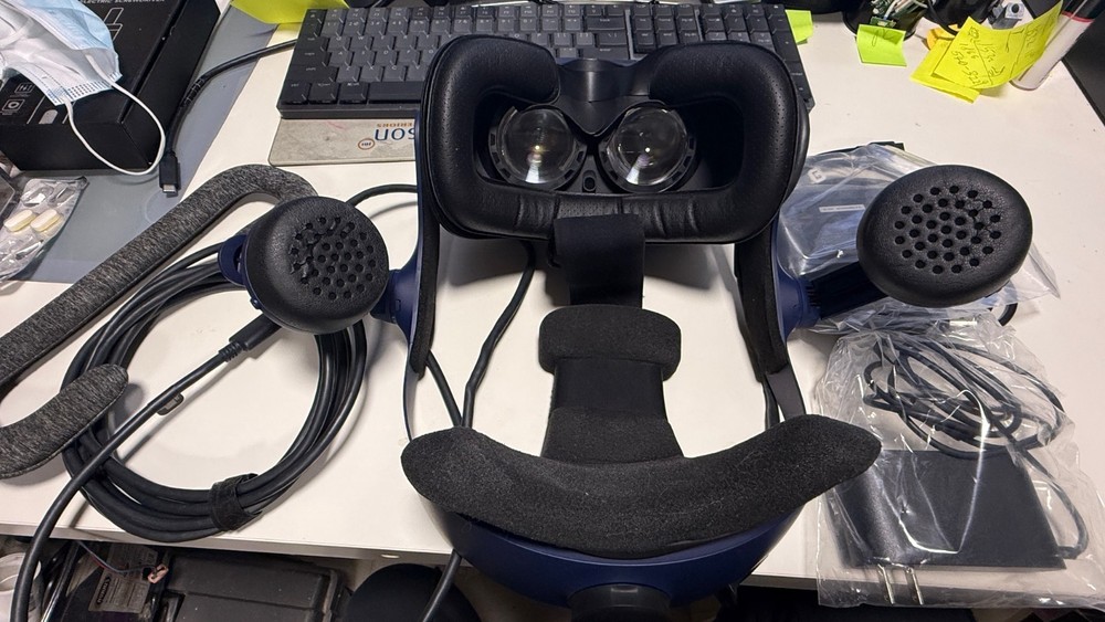 HTC Vive Pro Eye HMD Virtual Reality Headset Tested Working