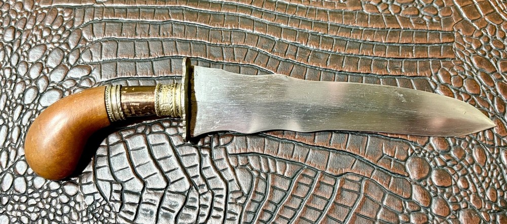 Original Antique Philippine MORO DATU PINAL Dagger 8”