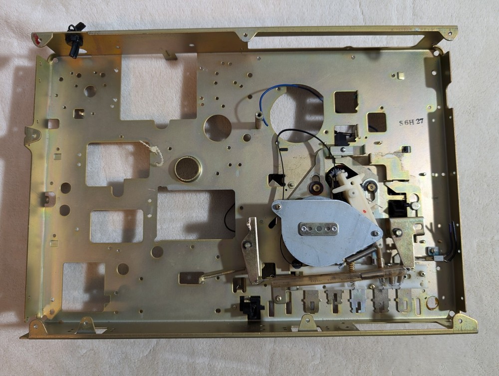 Technics Deck Frame Gears From RS-263AUS Cassette Deck Parts *Read Description*