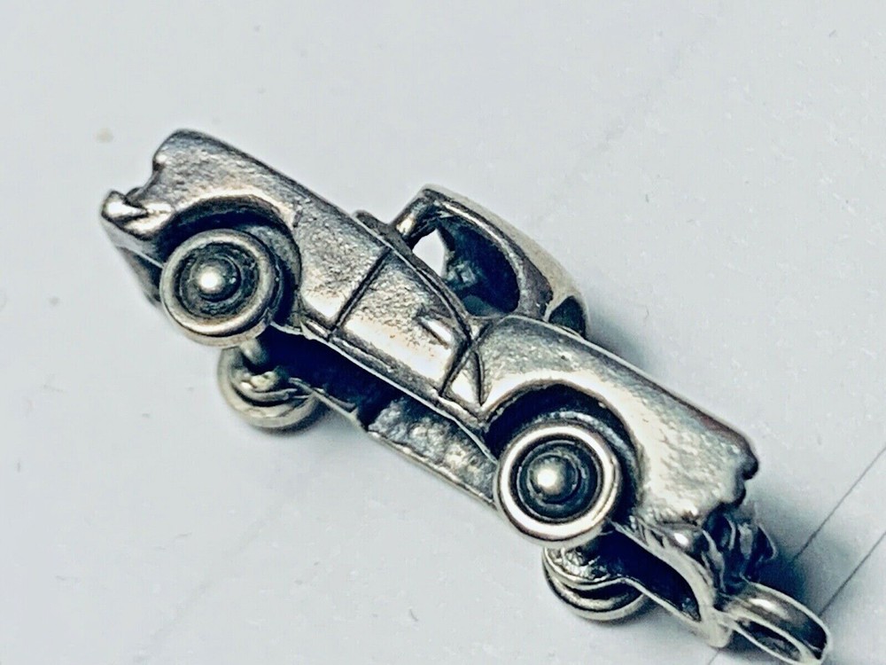 Charm of Car / Automobile