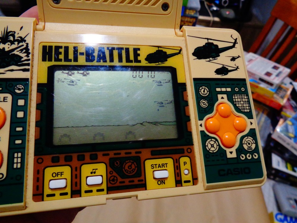 Casio Retro Handheld Game - Heli Battle